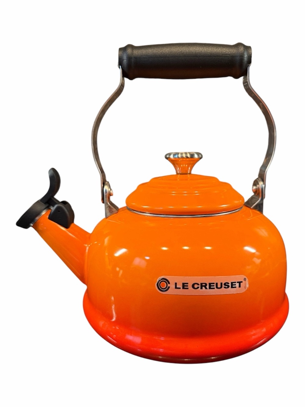 Le Creuset Classic Whistling Tea Kettle Flame Enamel On Steel 1.7 qt Lecreuset